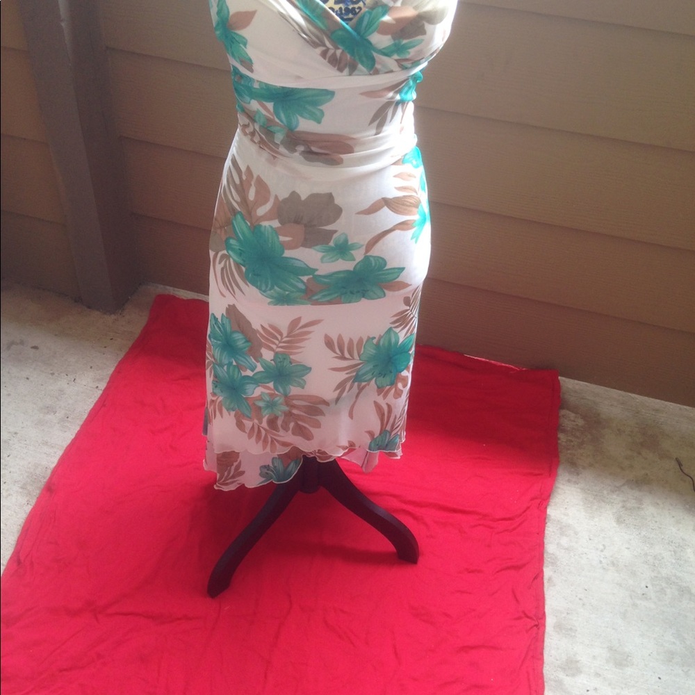 Ruby Roxbury small flower sundress